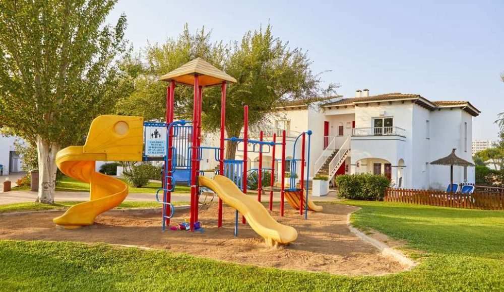 185d1f67e347c3ea187584bebae995d23e9431d1359659c13e140b3d44c31ae0