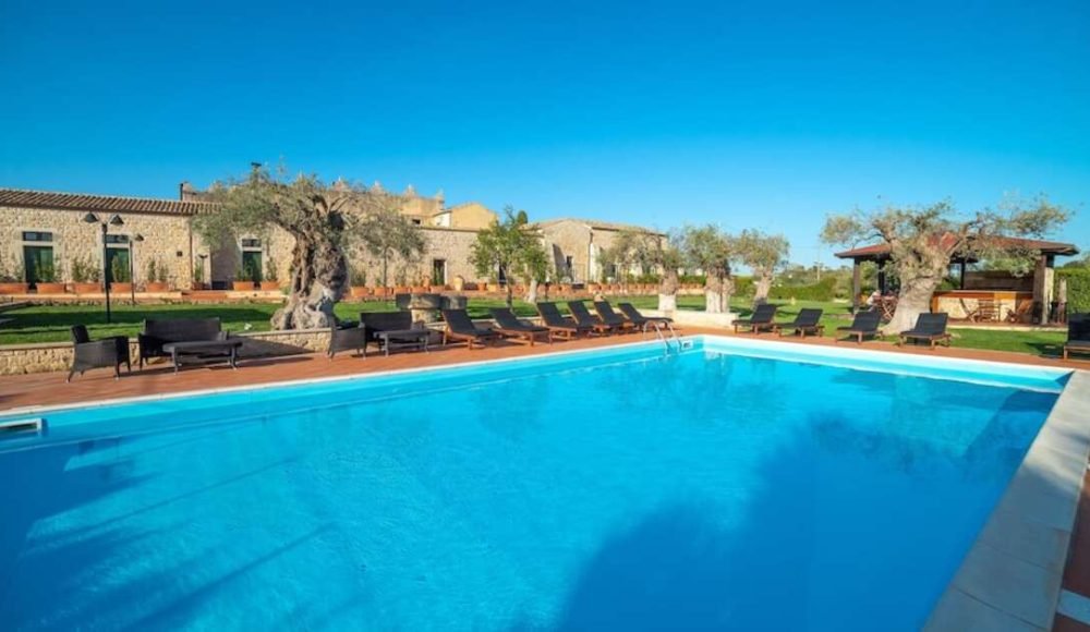 1cad8cba0599e9705afb549dd93e0c07cce81fdd4b9f1fb9550c7e5fe3c7577f