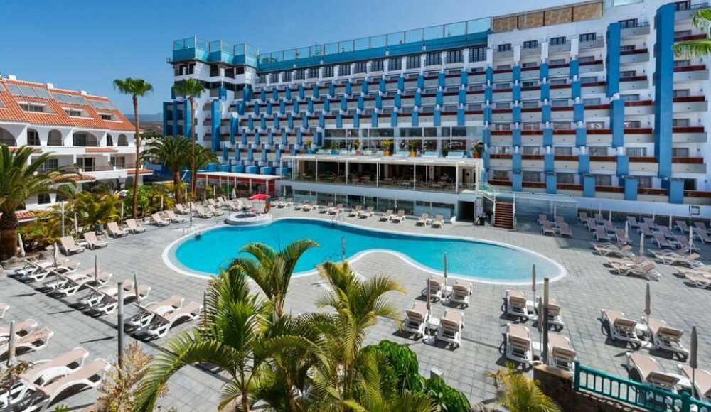 1ec23486855d53b0bc3e0e15a10d83d2c7621a6874b2d96fc8fa49f6e01f1c4c