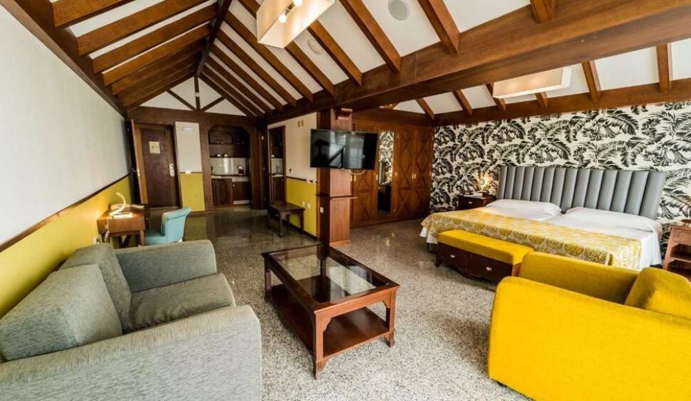 51f2026a9ffa1ef324b1c31ae3817646436421bb7fc9be2d14ac62b72546aa18