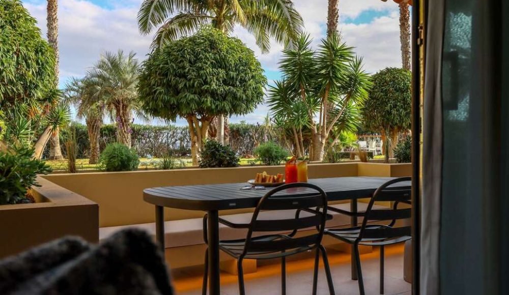 525d5658563b872d80791d3db63548568d5b32ac26b9d0d9732f7d8576fa2561