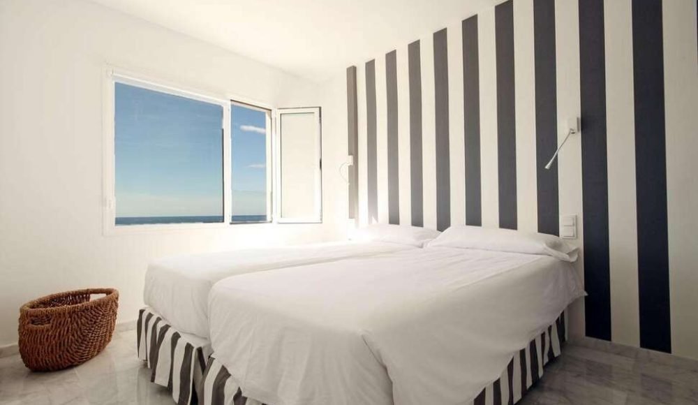 9168e2b1d358eb26a59aac0fec63883512b1bf71c9b98c94a02f063dd4fbbedc