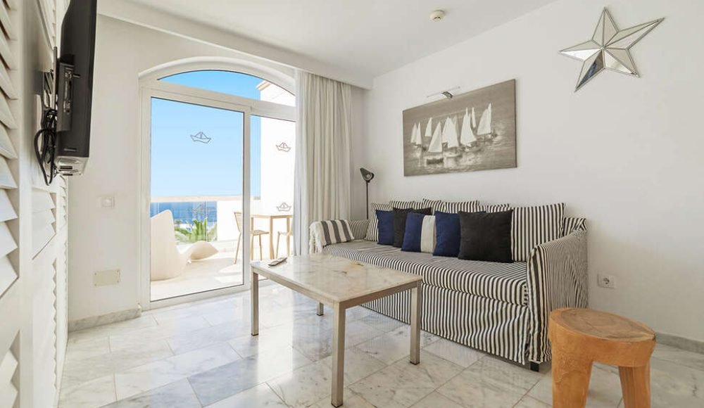 a46a900064c4ebc43a62640fdd13a1b8b885300014e00ad6afdb8df924272c0d