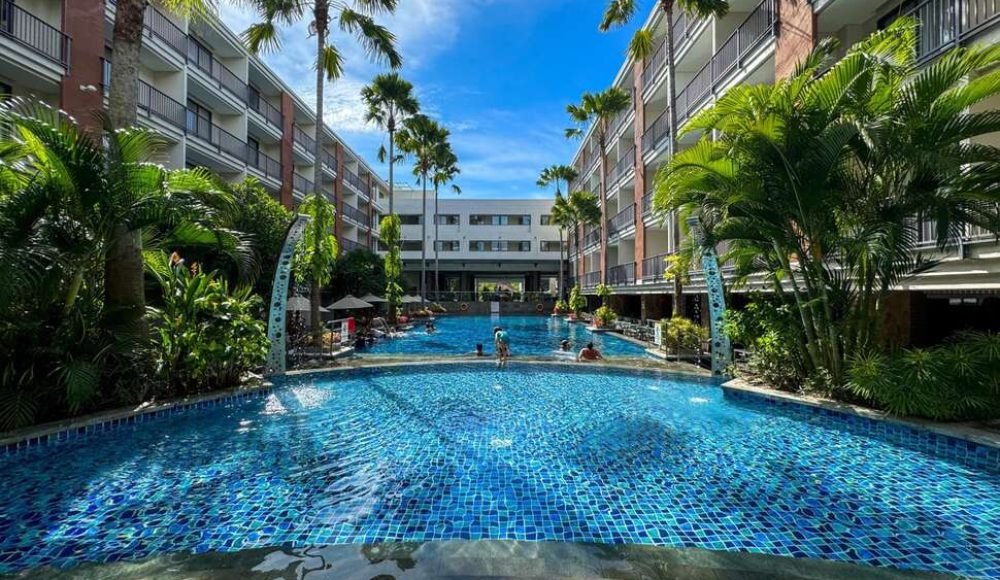 cd715e82022ec0bbfa65899f4b8eecd7508b76ab0d40aee4c3aae48e394f6464